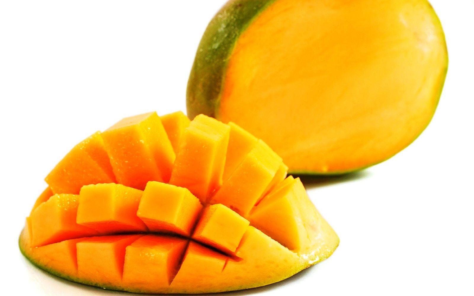 Fresh Mango Fruit Wallpaper