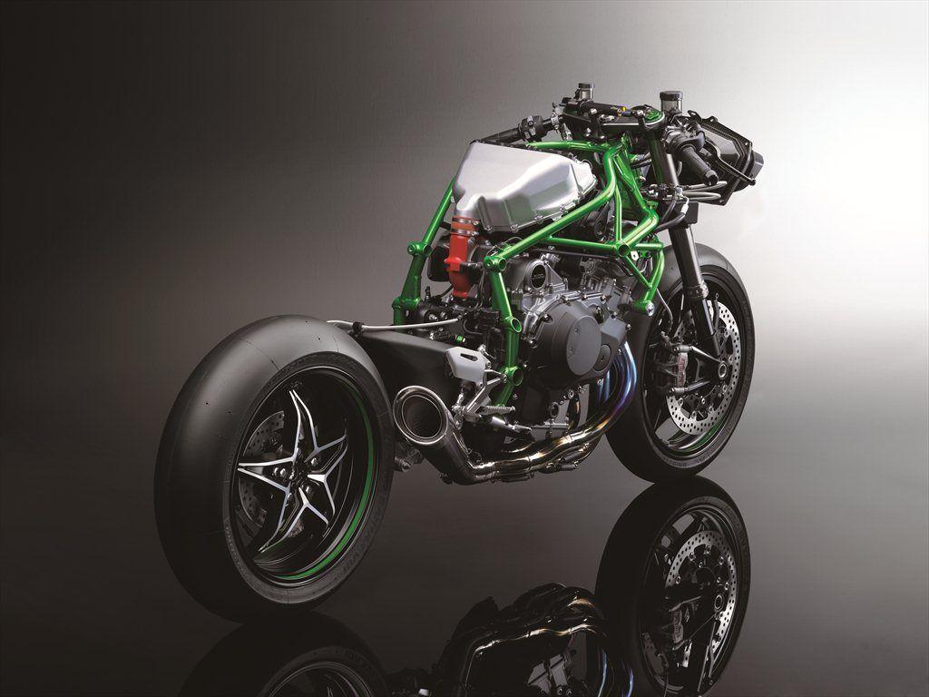 300hp Kawasaki Ninja H2 and H2R Specs & Details