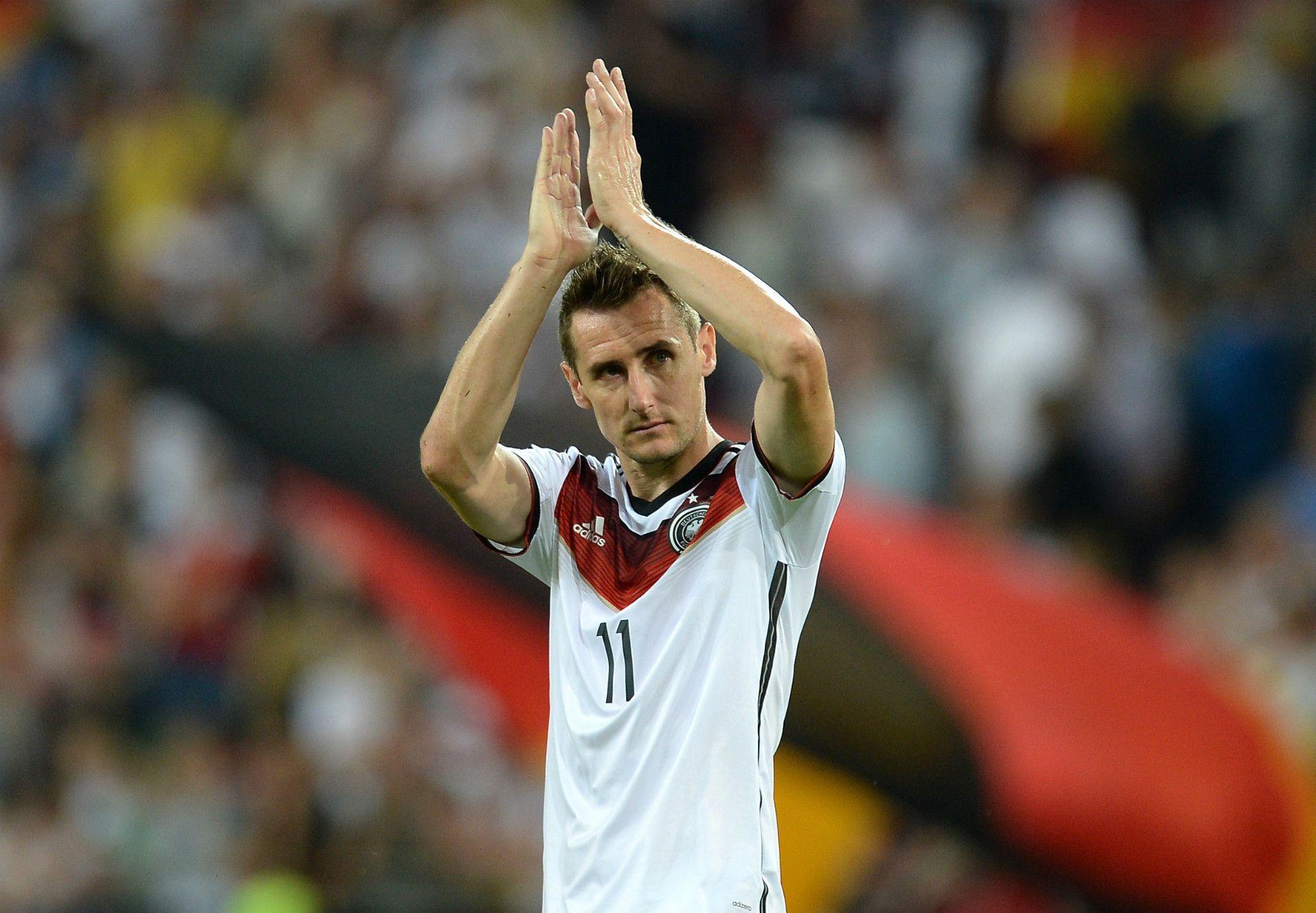Miroslav Klose announces retirement from international football