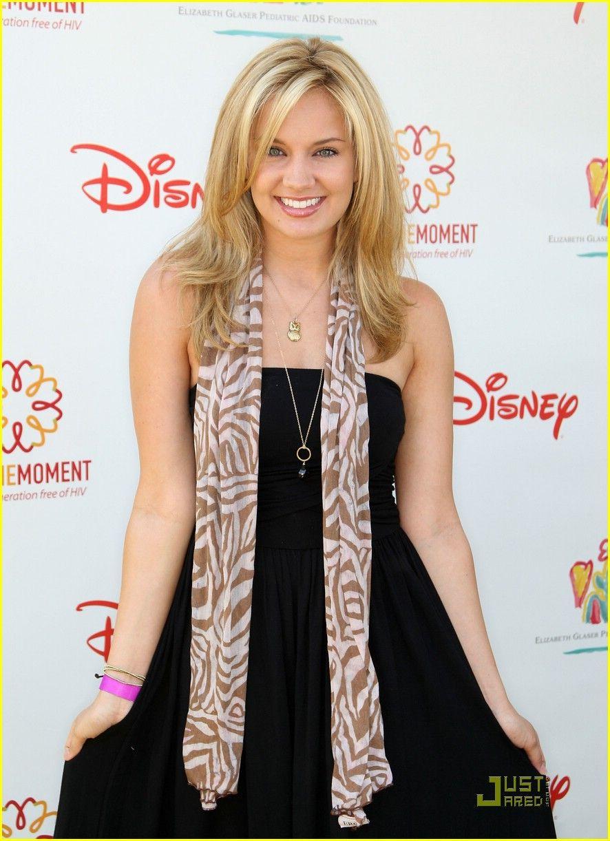 Tiffany Thornton Has Time For Heroes. Photo 187631