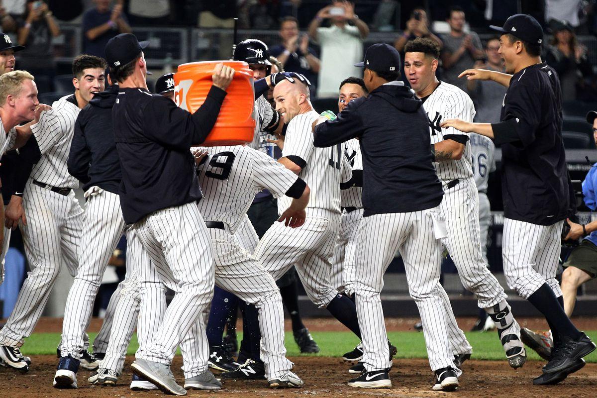 Yankees Rays 5: Brett Gardner Hits A Walk Off Home Run