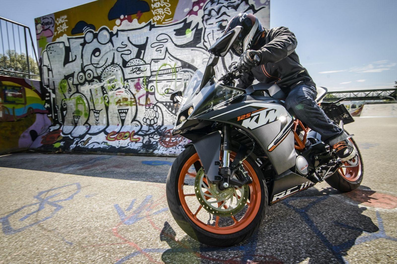 KTM RC 125 for new generation racers