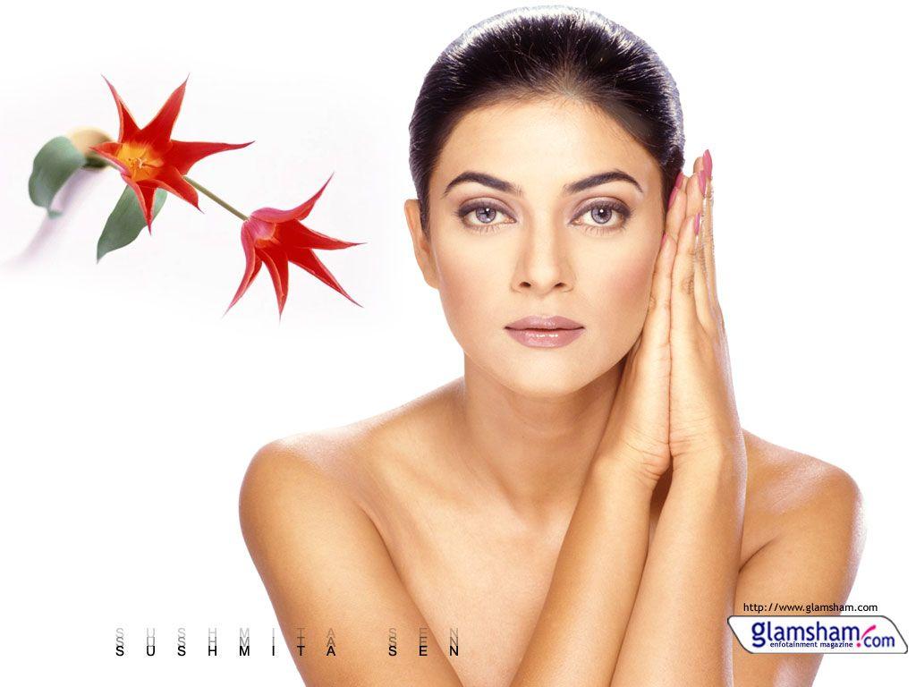 Sushmita Sen high resolution image 8468