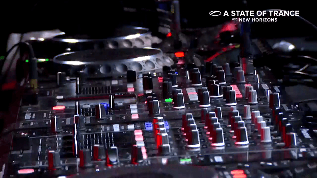 Bayu wicaksana #ASOT 650 New Horizon Wallpaper