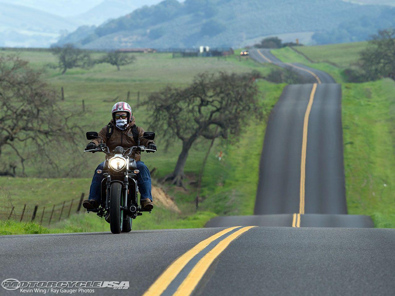 Kawasaki Vulcan S First Ride Photo