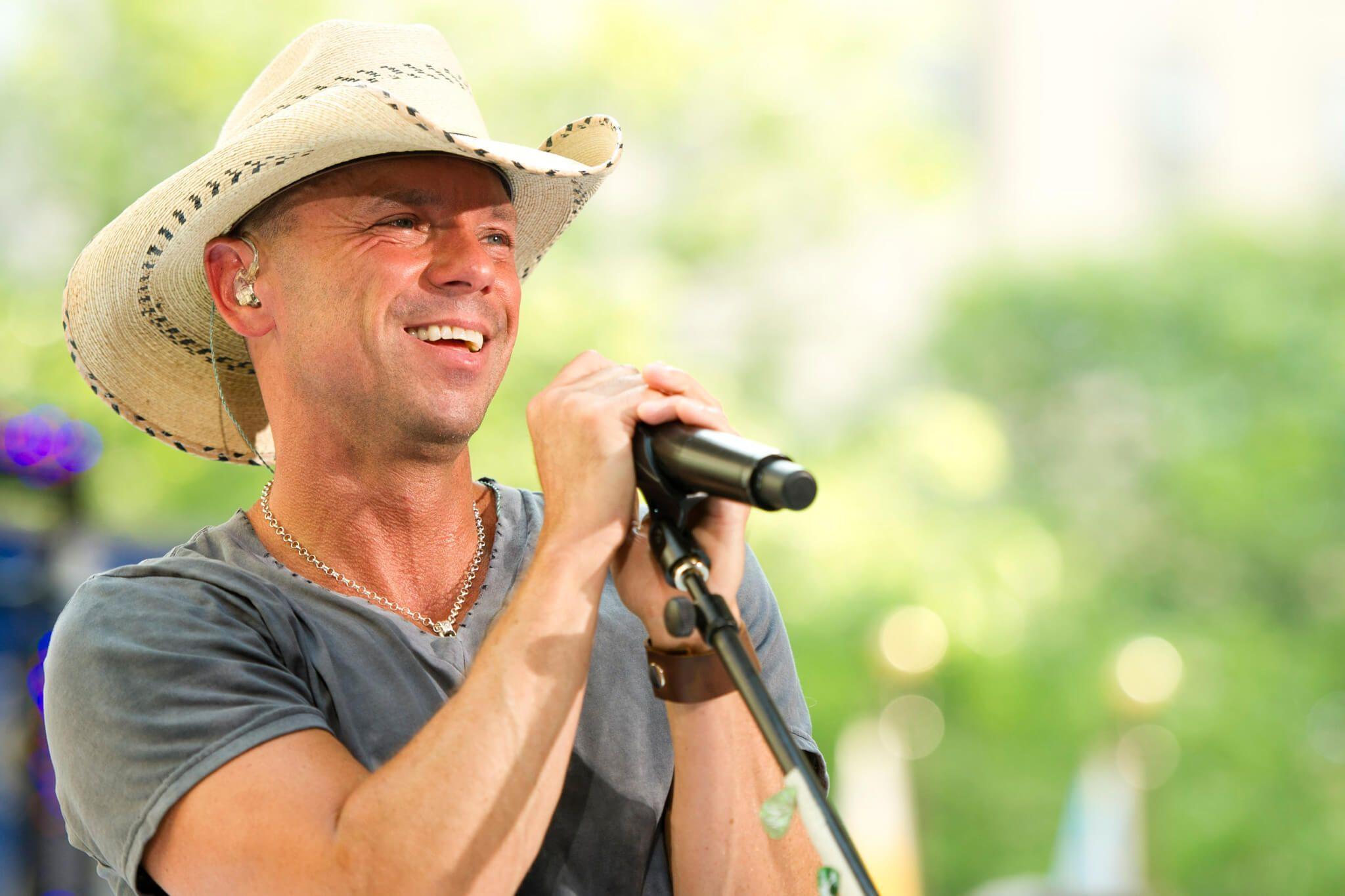 Kenny Chesney.