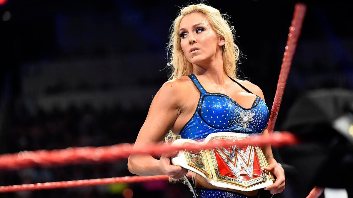 Raw 7 25 16: Charlotte Vs. Sasha Banks Women's Championship