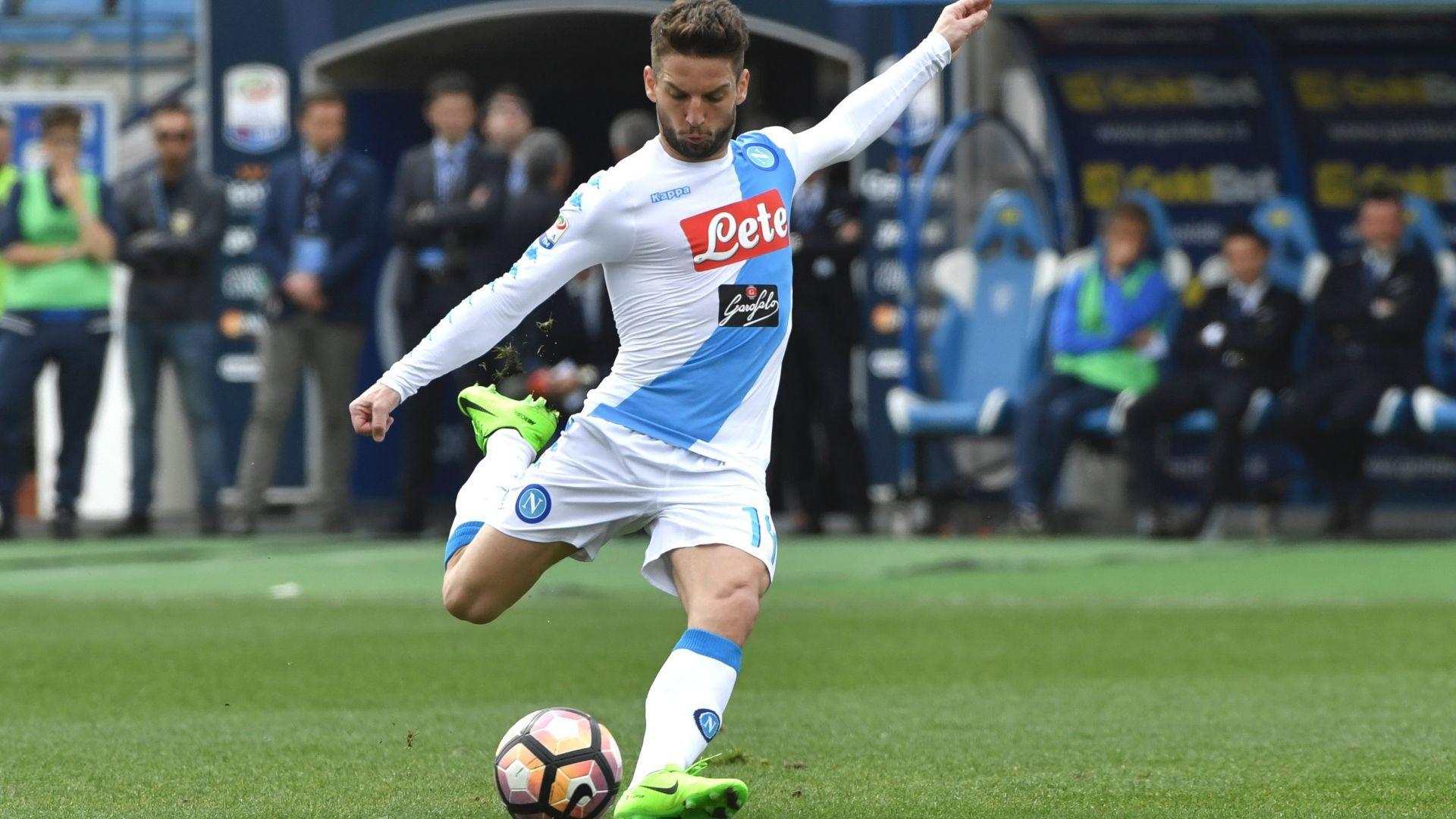 Manchester United target Mertens is finally proving he can be key