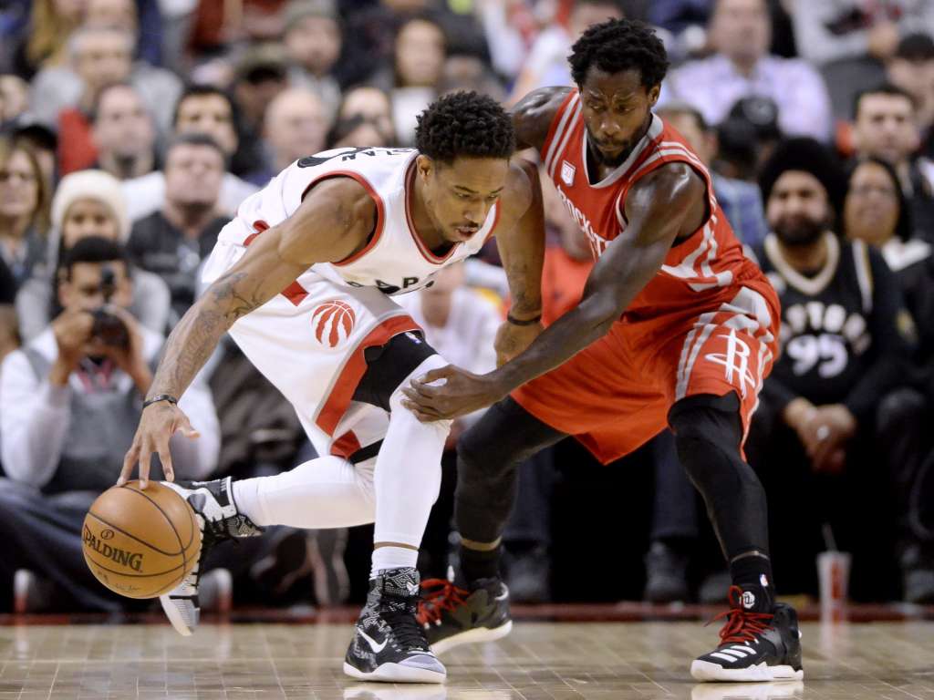 Rockets' Pat Beverley continues to play through pain