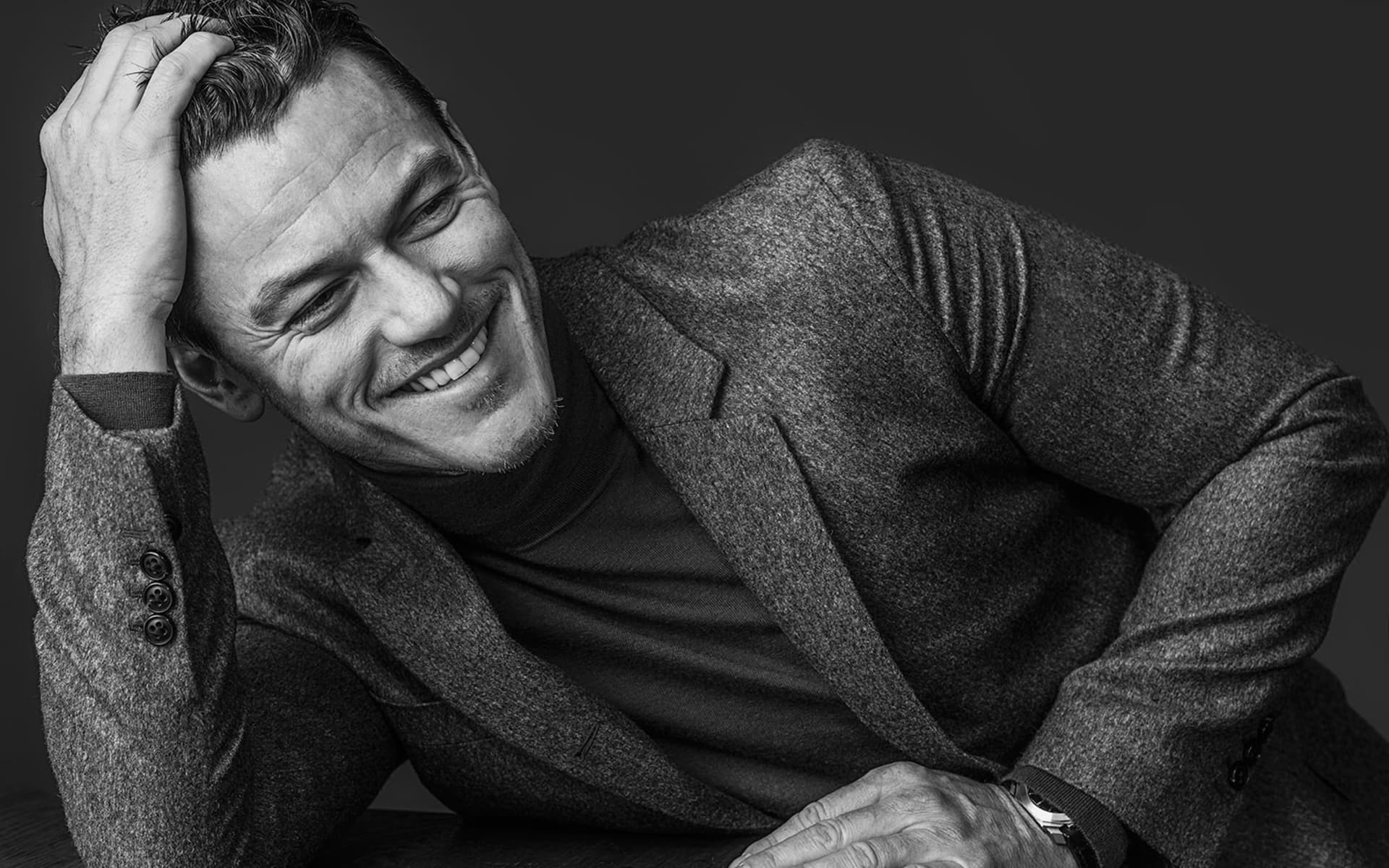 Luke Evans Wallpapers - Wallpaper Cave