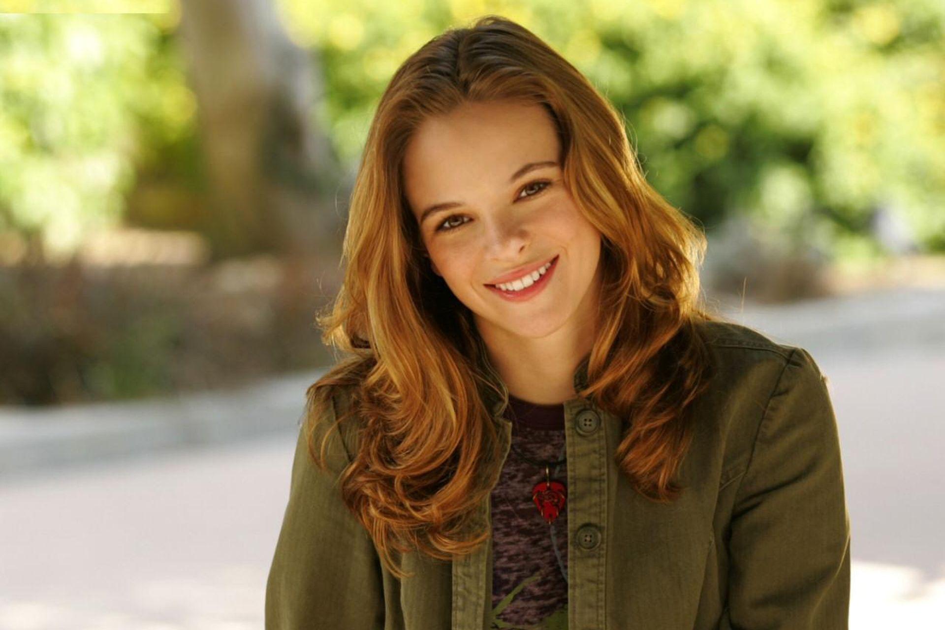 Danielle Panabaker Wallpapers - Wallpaper Cave