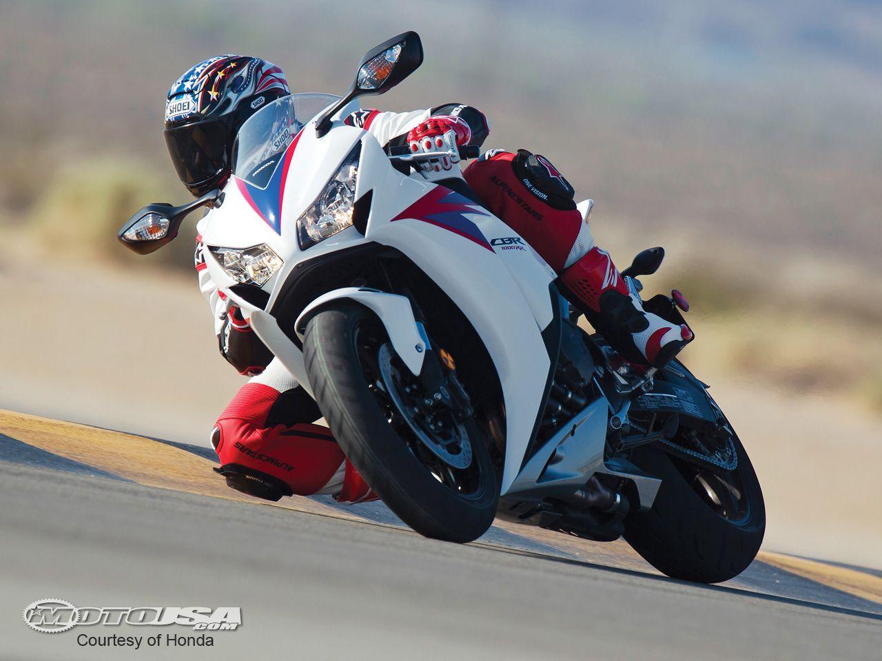 Honda CBR1000RR Photo