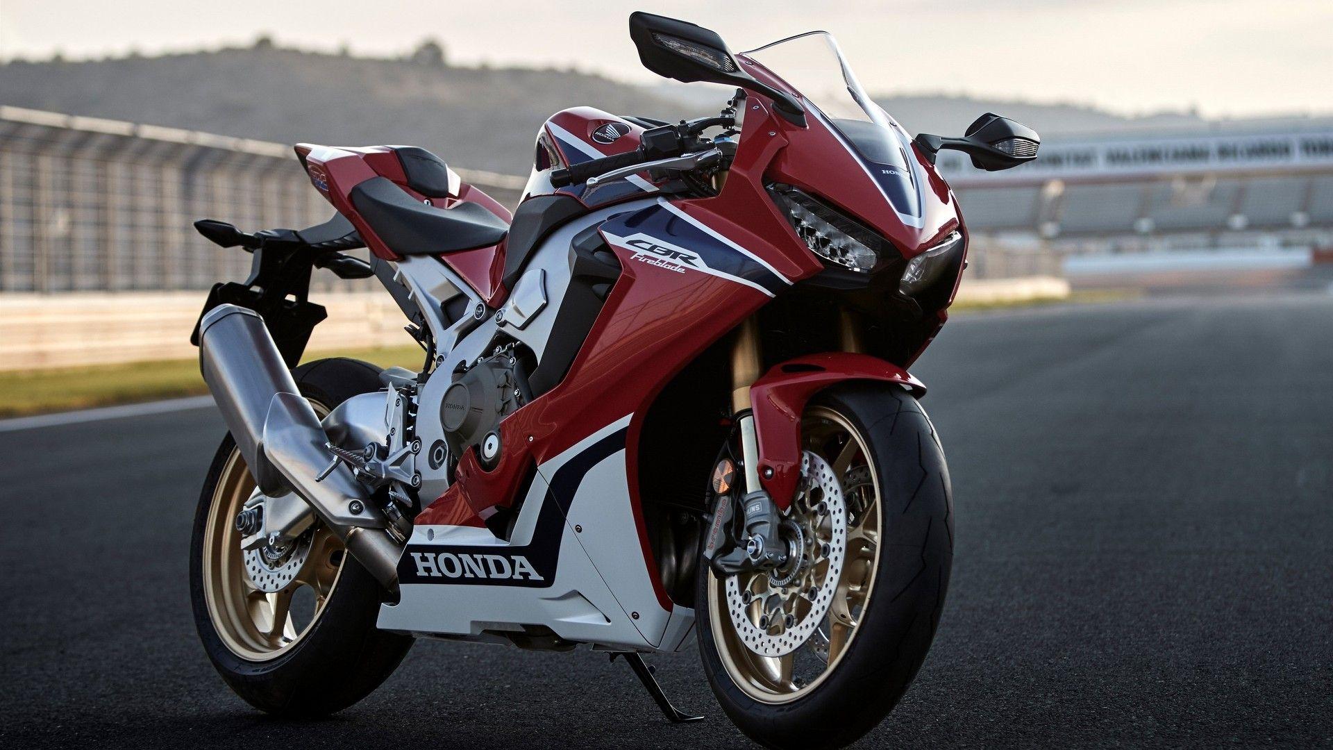 Honda CBR1000RR SP Is Here! It is high time 2017 Honda