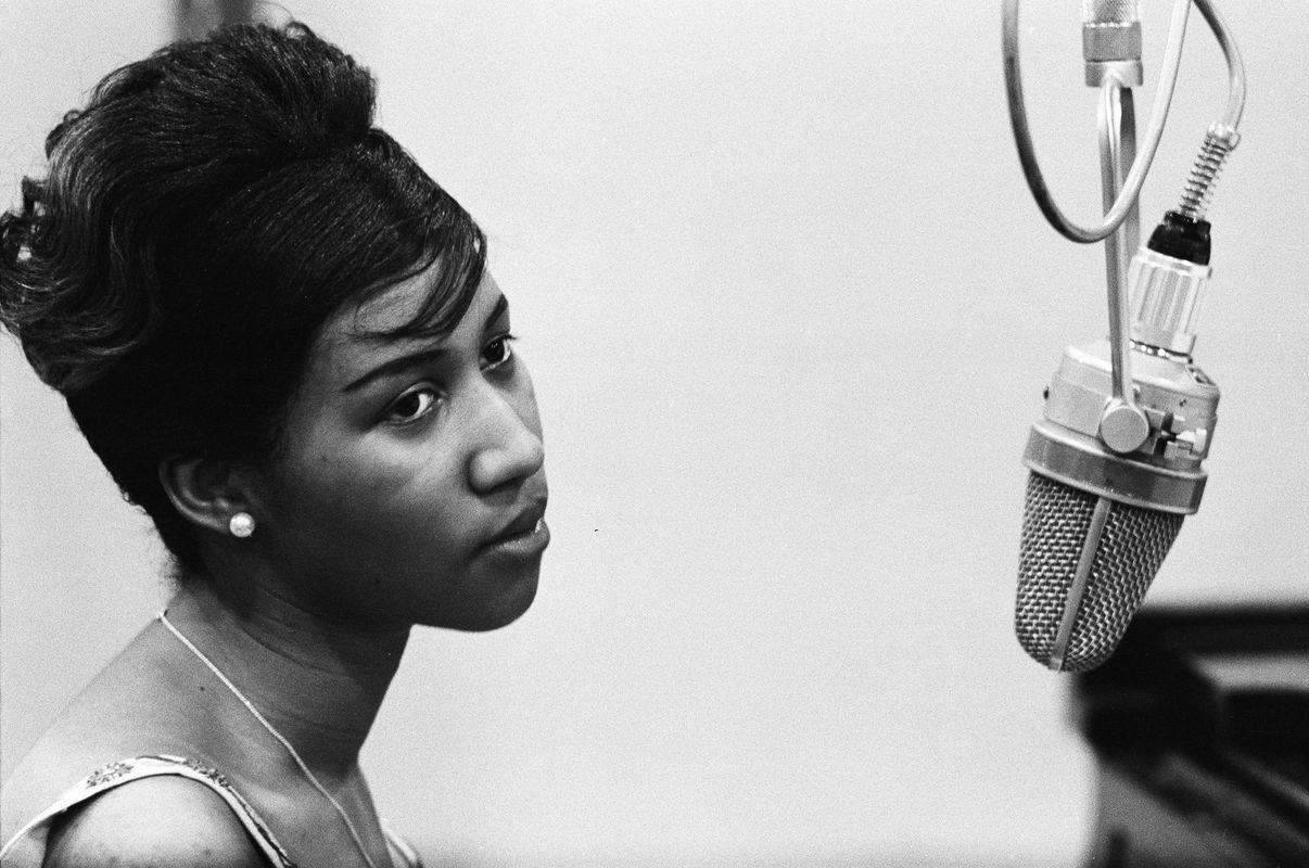 Awesome Aretha Franklin HD Wallpaper Free Download