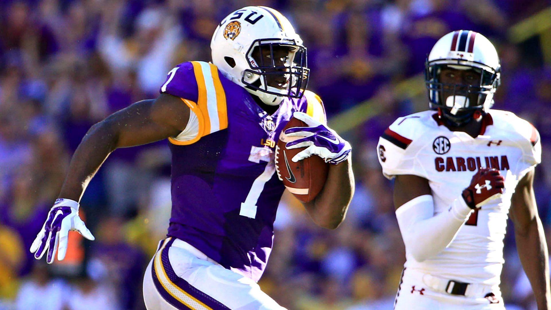 Leonard Fournette Leads LSU Over South Carolina With Another Big