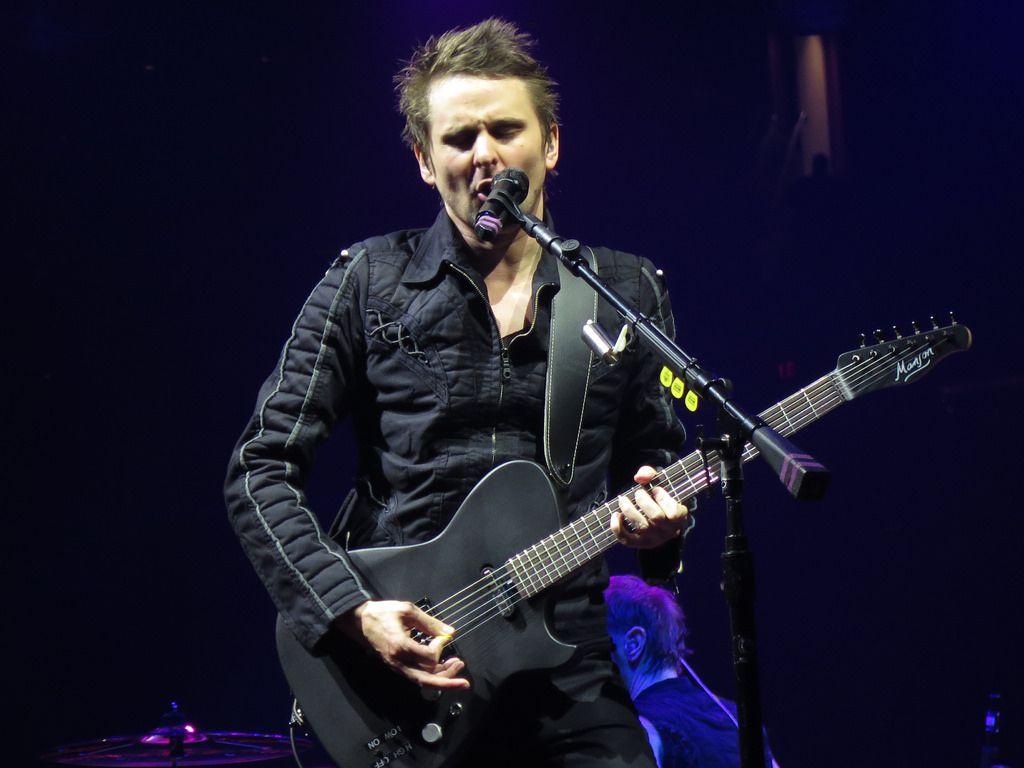 Matt Bellamy Wallpapers - Wallpaper Cave