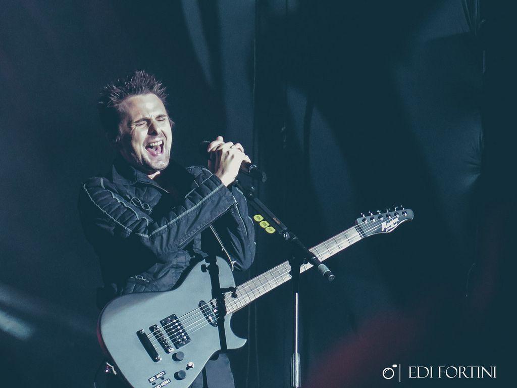 Matt Bellamy Wallpapers - Wallpaper Cave