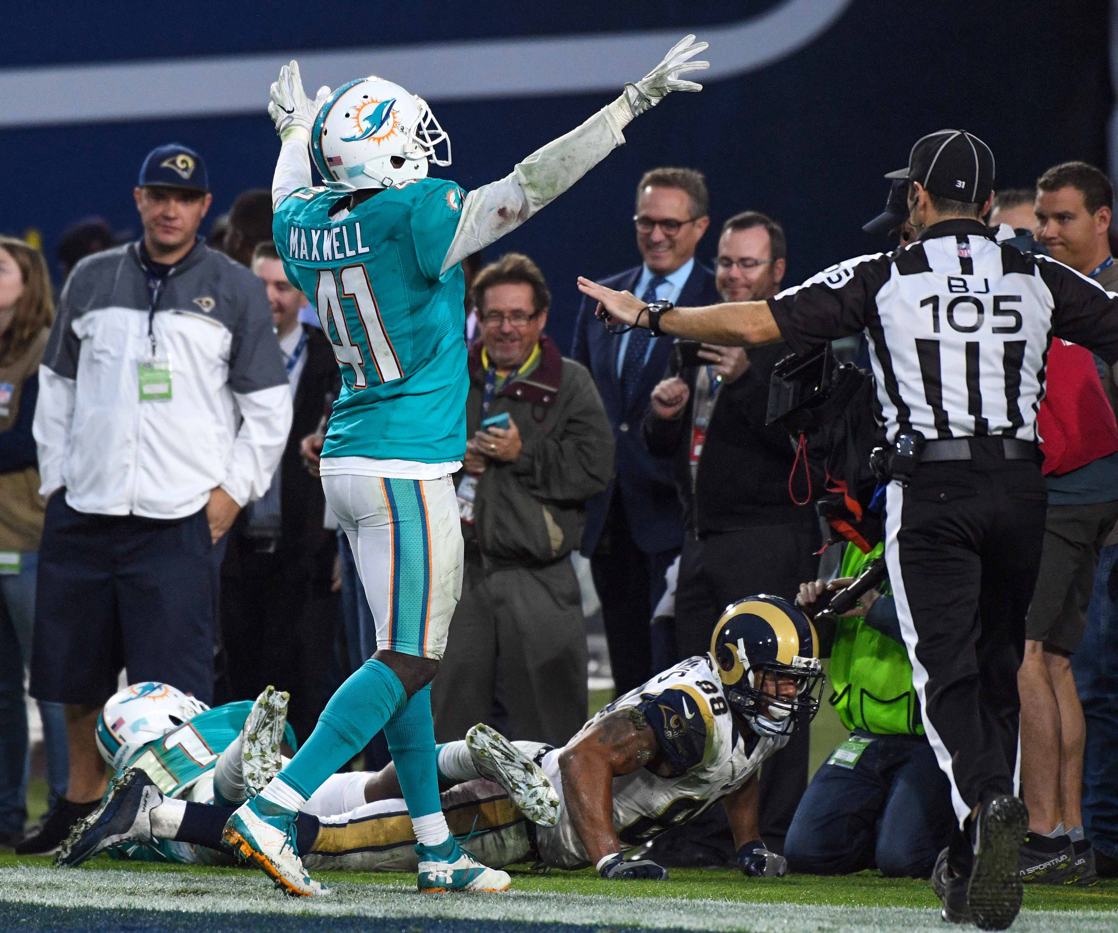 Miami Dolphins dolphins byron maxwell mentoring replacement