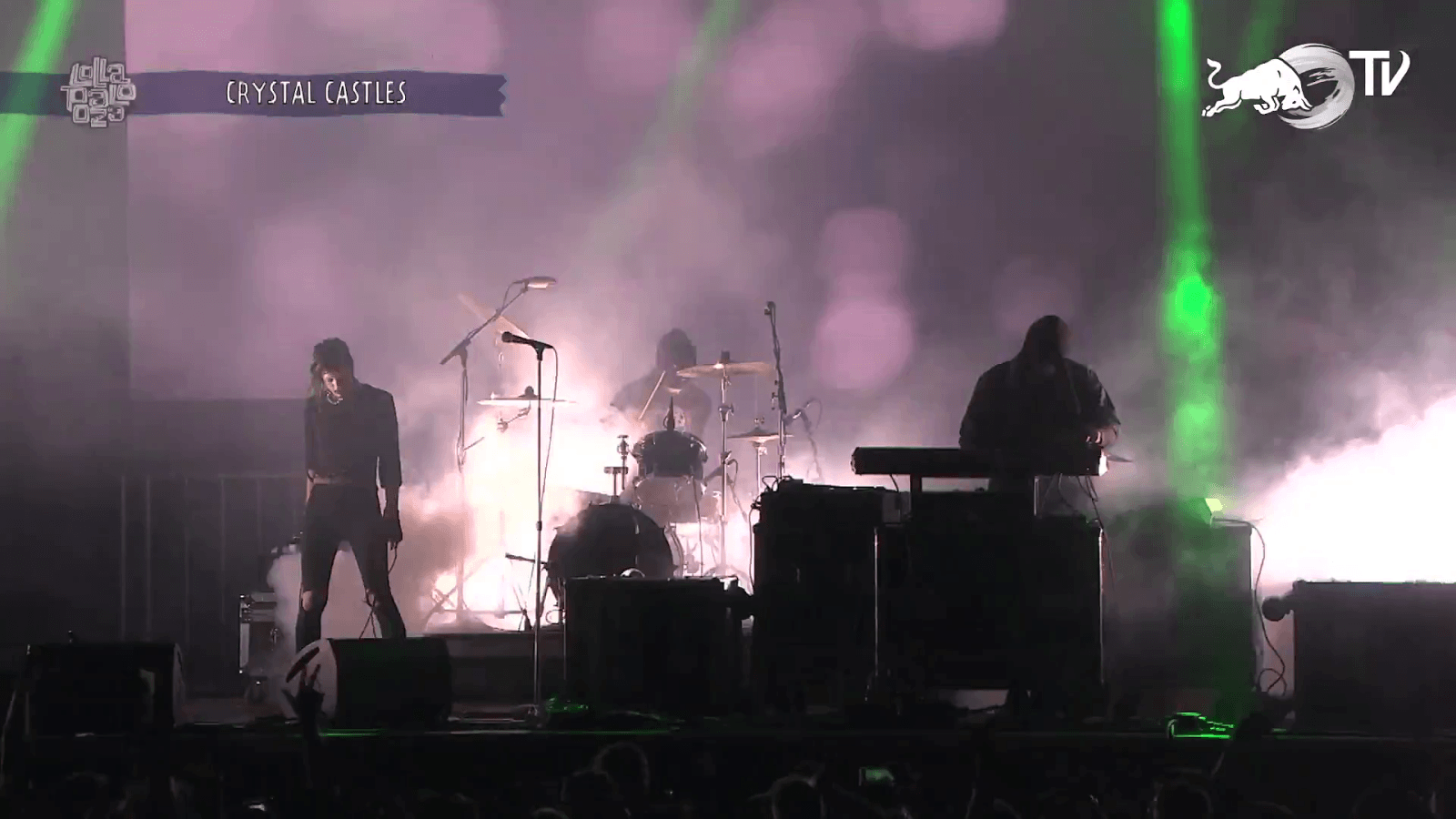 Crystal castles минус