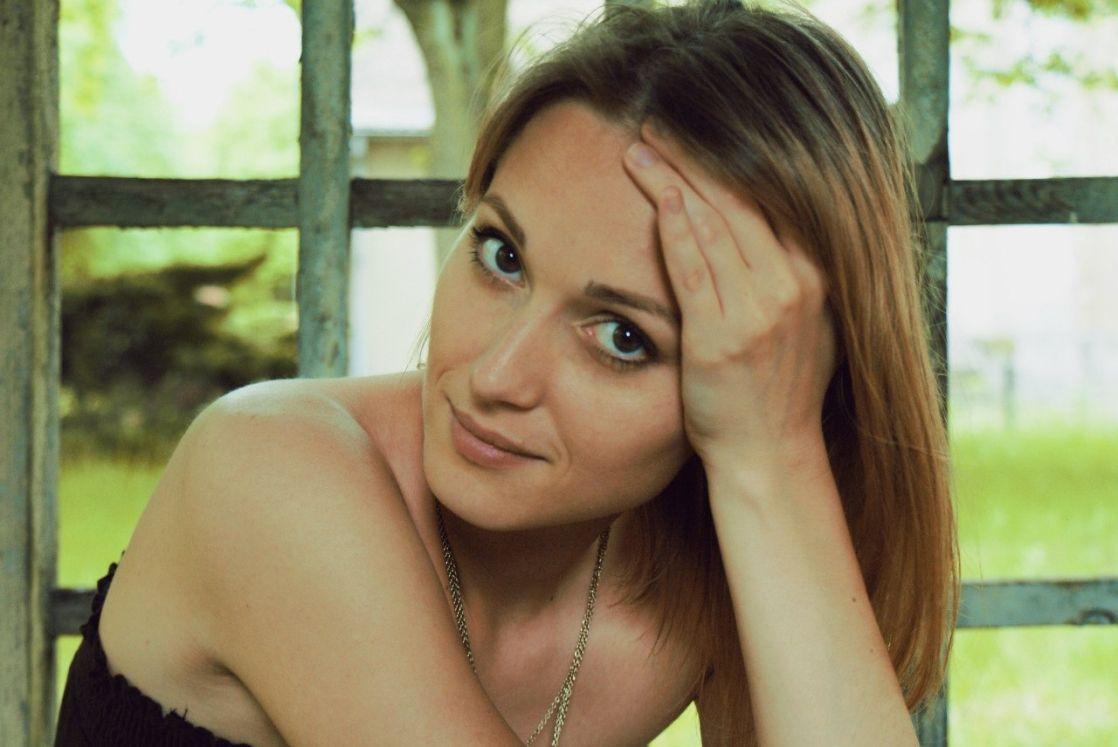 Aida Nikolaychuk Crystal Notes Notes