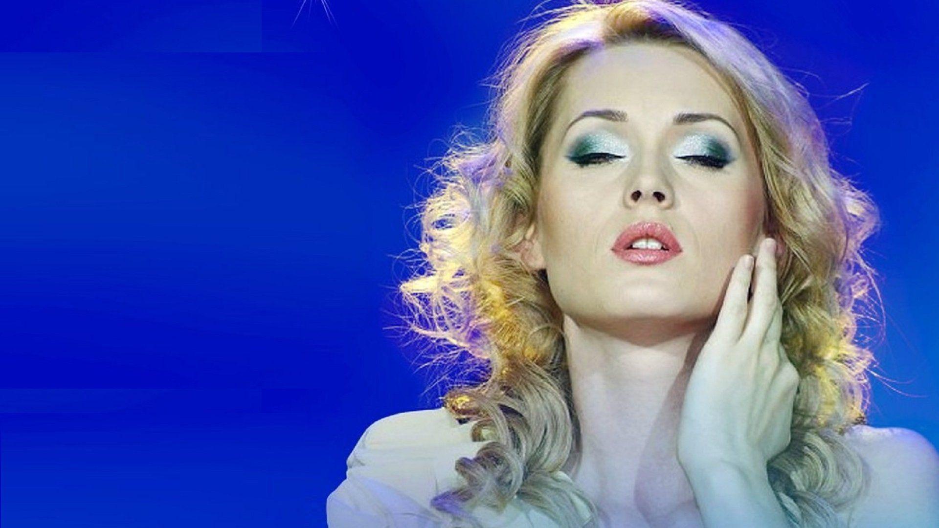 Ukrainian singer Aida Nikolaychuk beauty woman blonde hungering