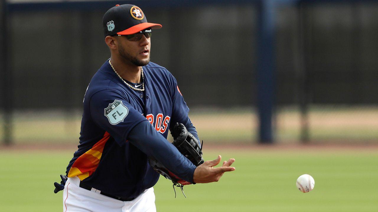 Always look up #PiñaPower - Yulieski Gurriel