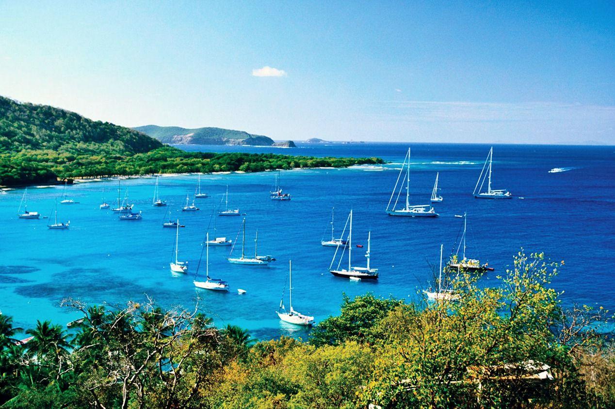 Travel Guide to St. Vincent and the Grenadines. MyVacationPages