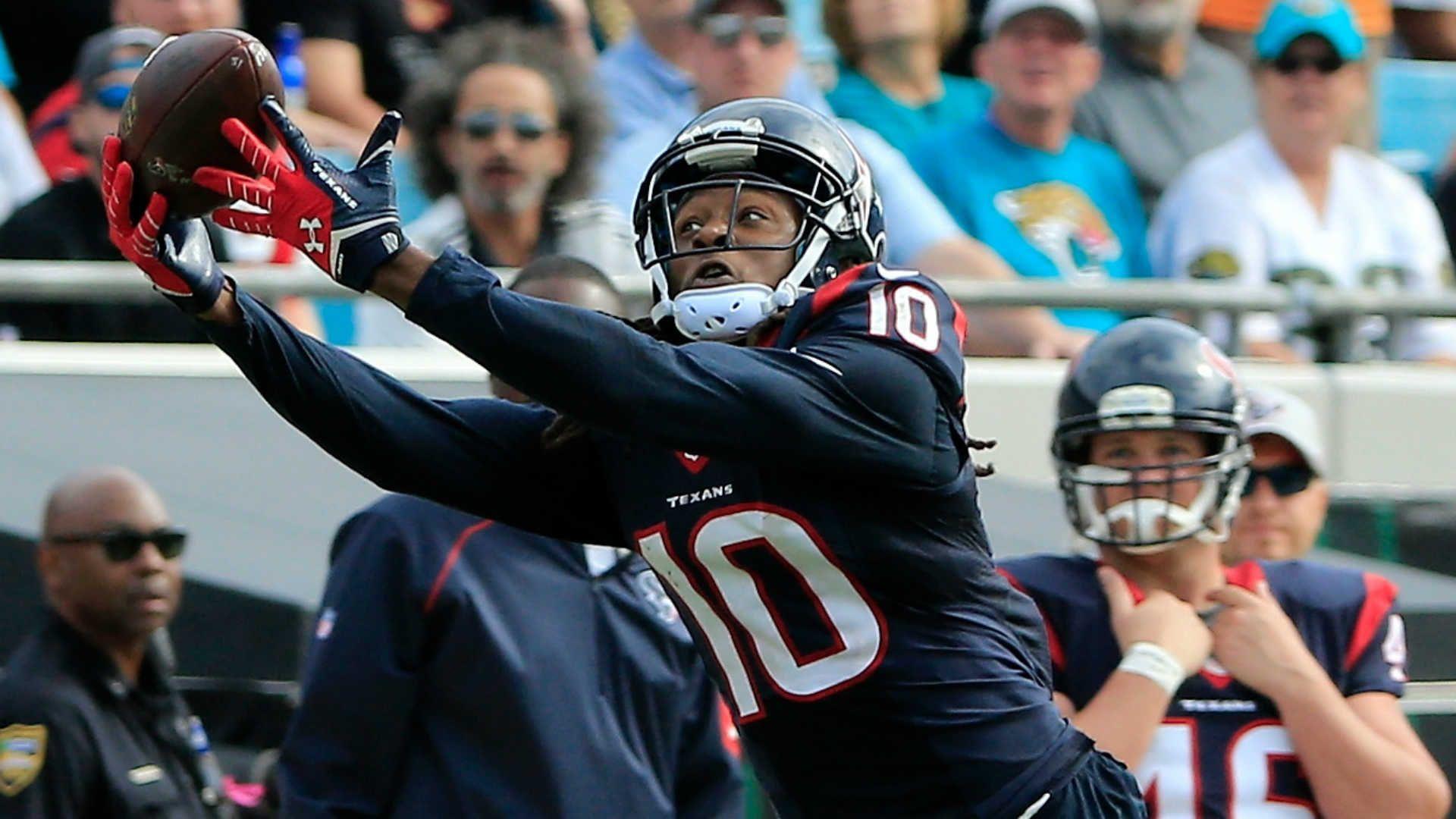 Patriots reportedly tried to land Texans receiver DeAndre Hopkins