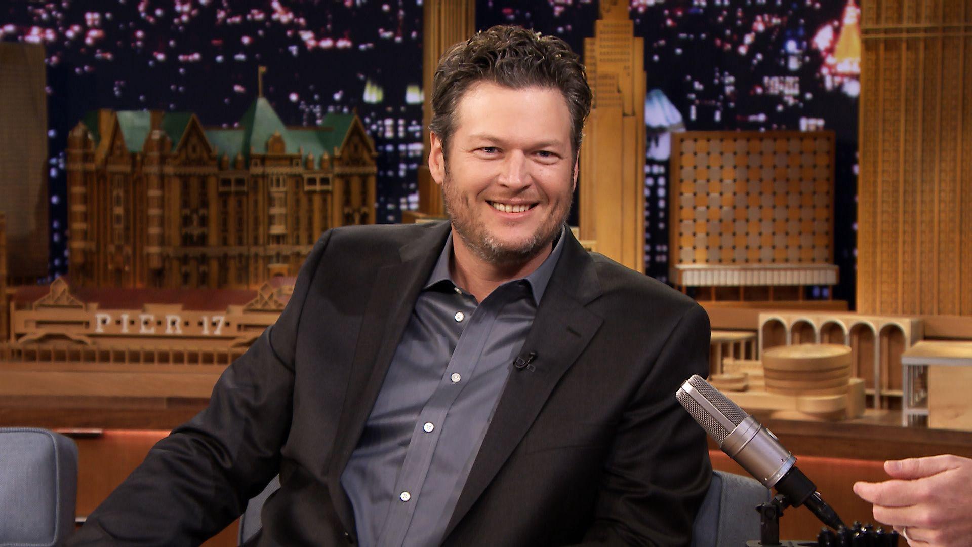 Watch The Tonight Show Starring Jimmy Fallon Jimmy Serenades