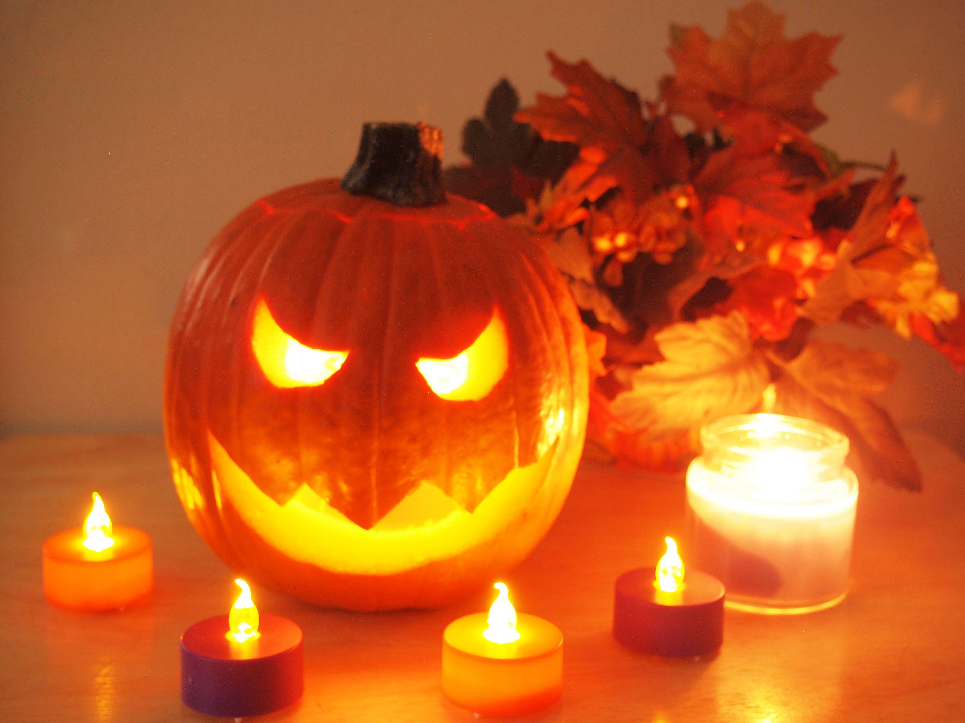 How to Light a Pumpkin for Halloween: 6 Steps (with Picture)