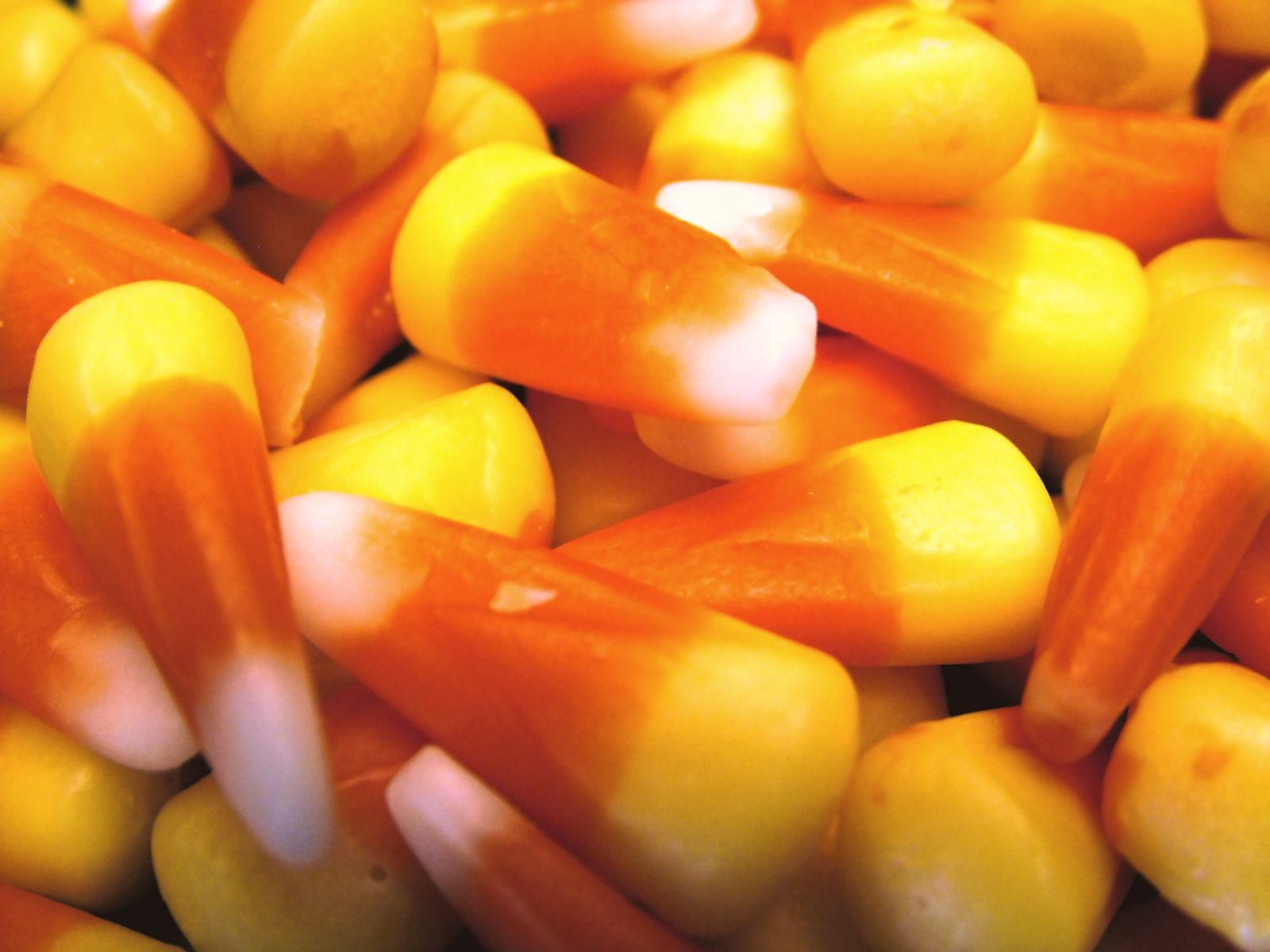 Happy Candy Corn Day! - YummyMummyClub.ca