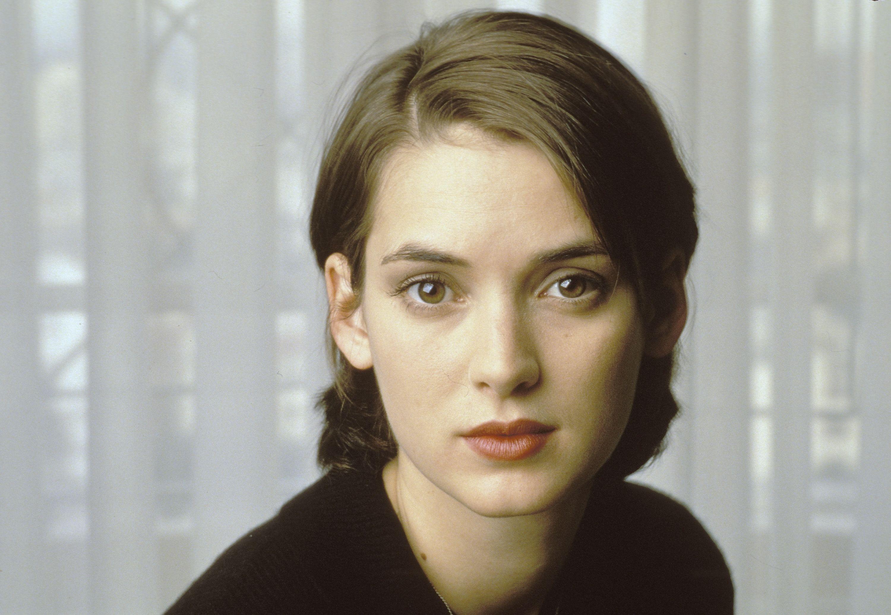 Winona Ryder Wallpaper Image Photo Picture Background