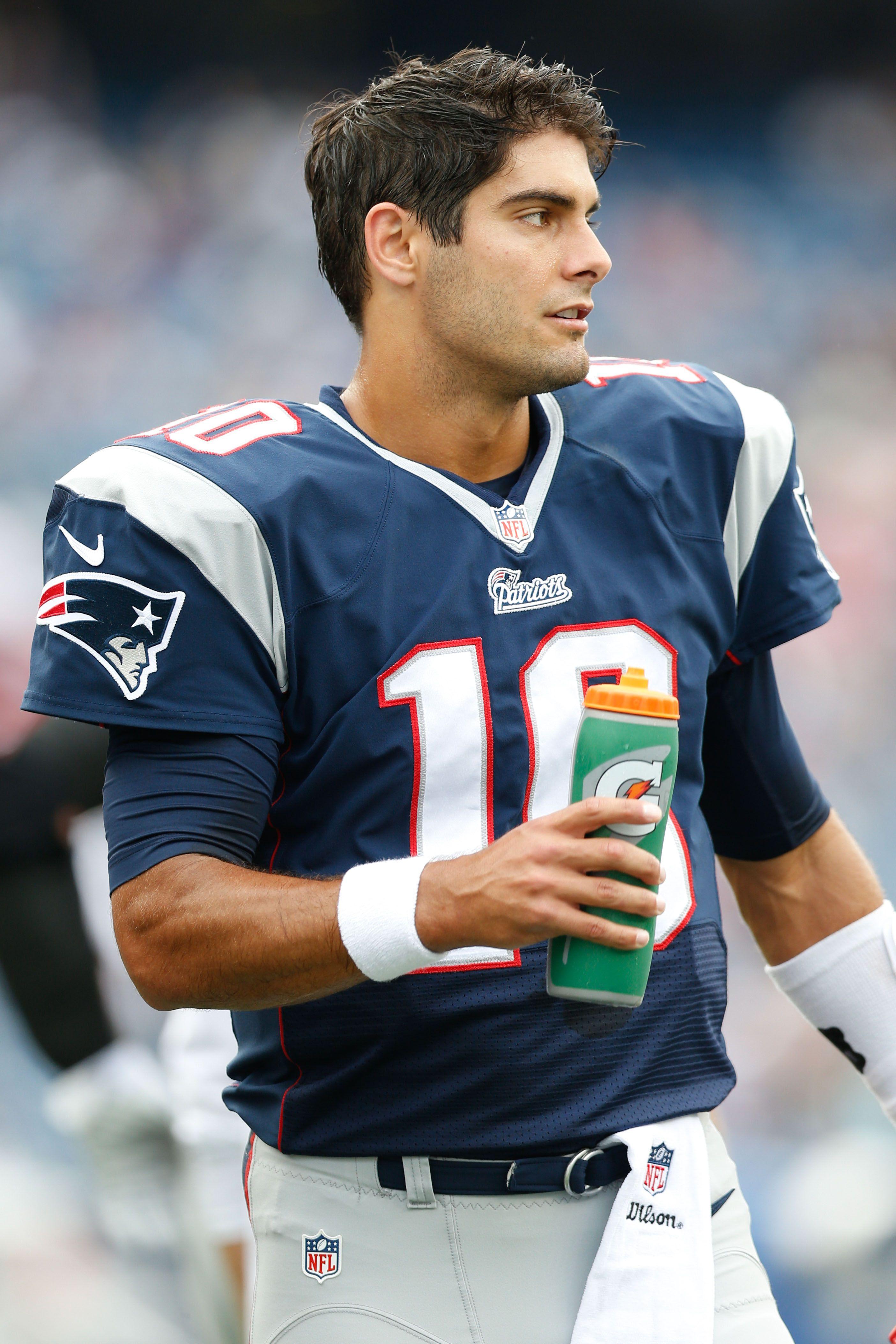 7 facts you need to know about new Patriots starting QB Jimmy.