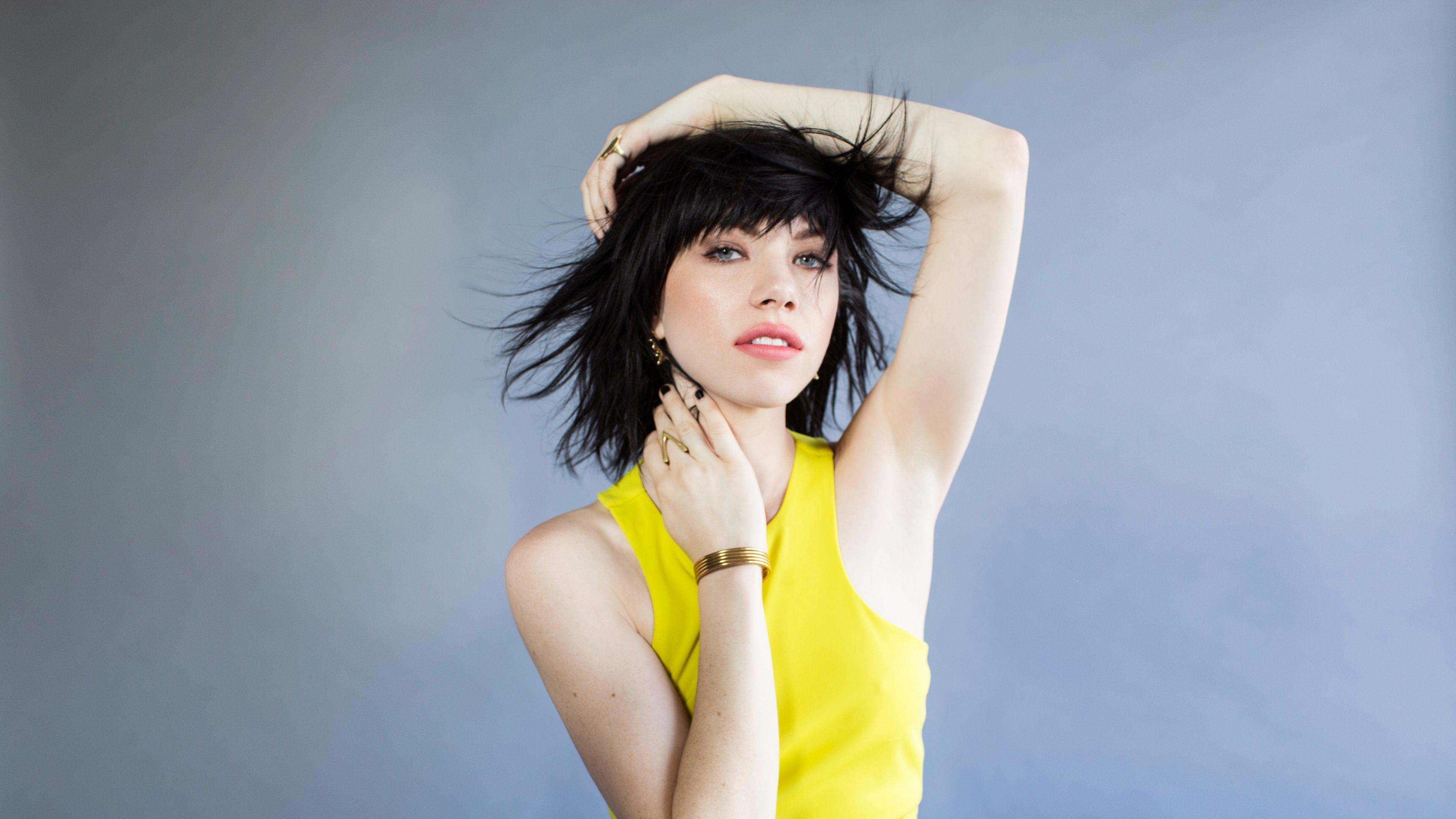 Download Wallpaper 3840x2160 Carly rae jepsen, Brunette, Singer 4K