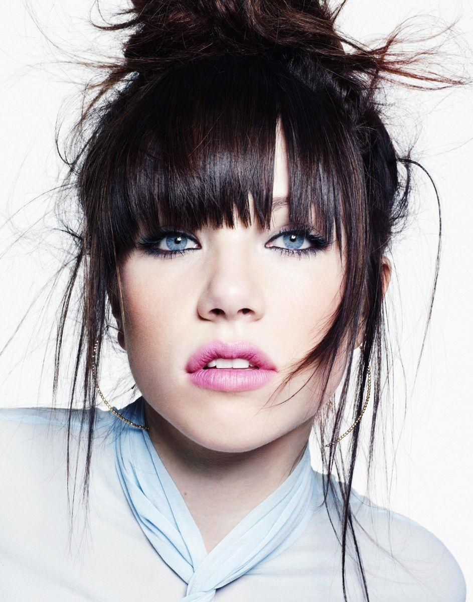 Carly Rae Jepsen.. shape of her face: Carly Rae Jepsen is an