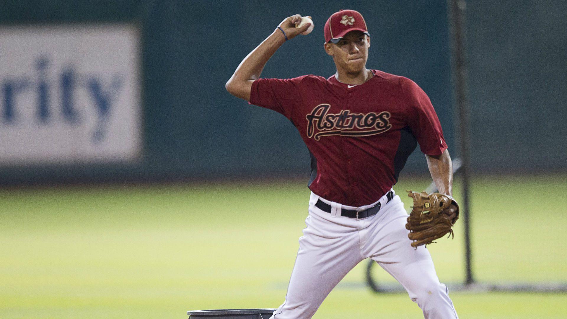 Scouting the Prospects: Correa could star for Astros.