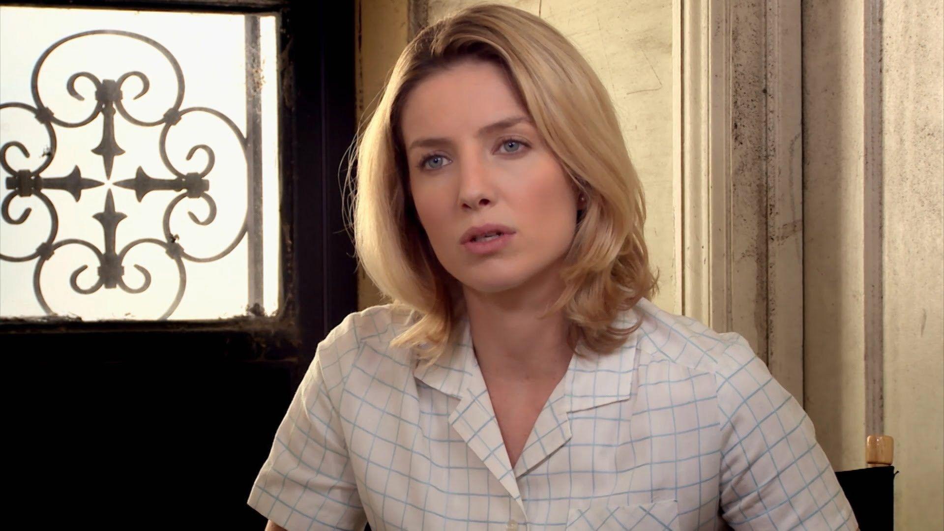 Annabelle Wallis Computer Wallpaper