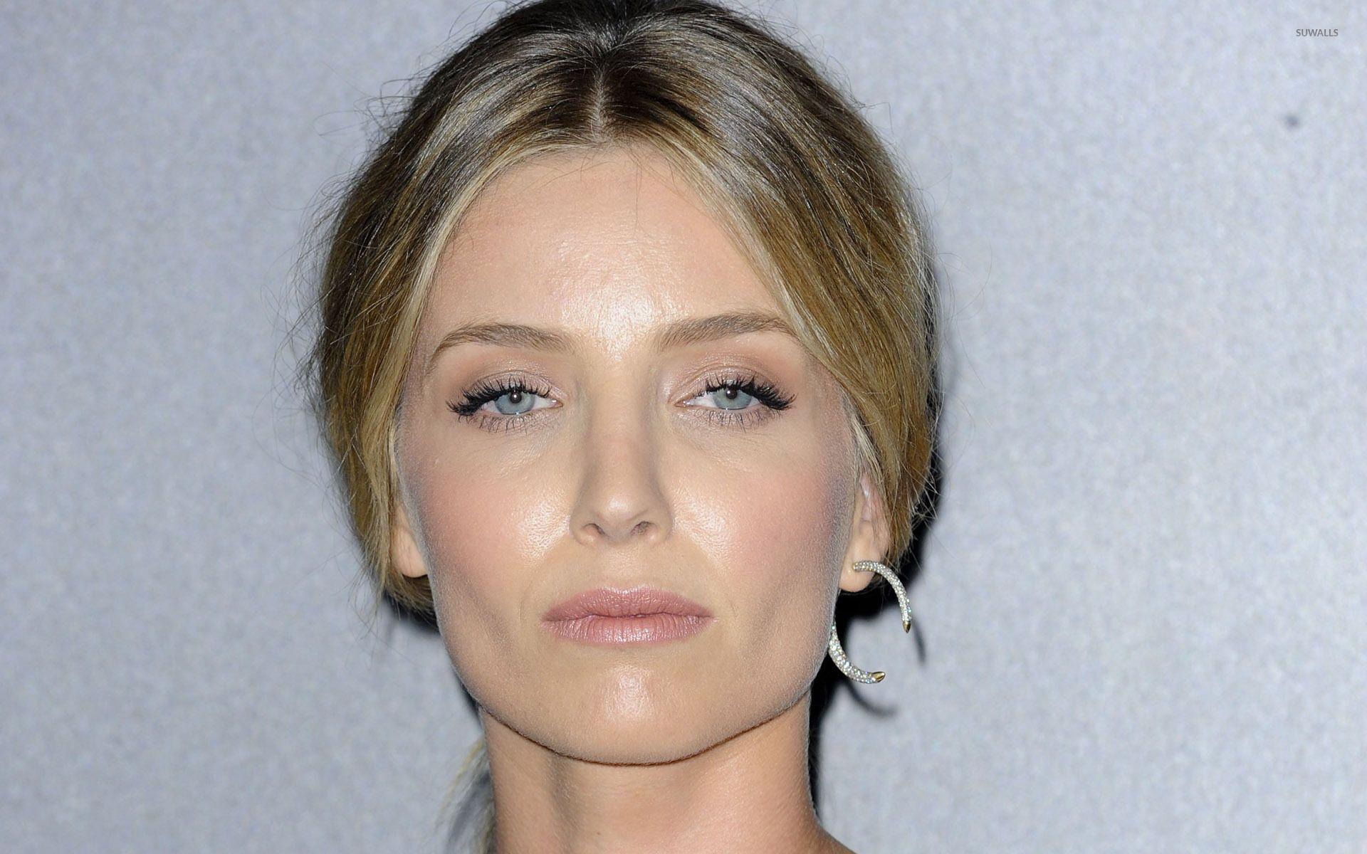 Annabelle Wallis Wallpapers - Wallpaper Cave