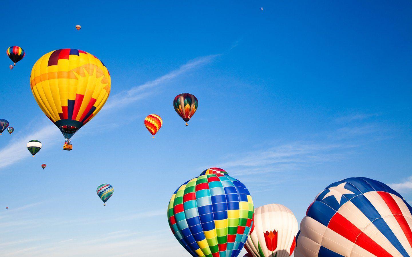 Hot Air Balloon wallpaperx900