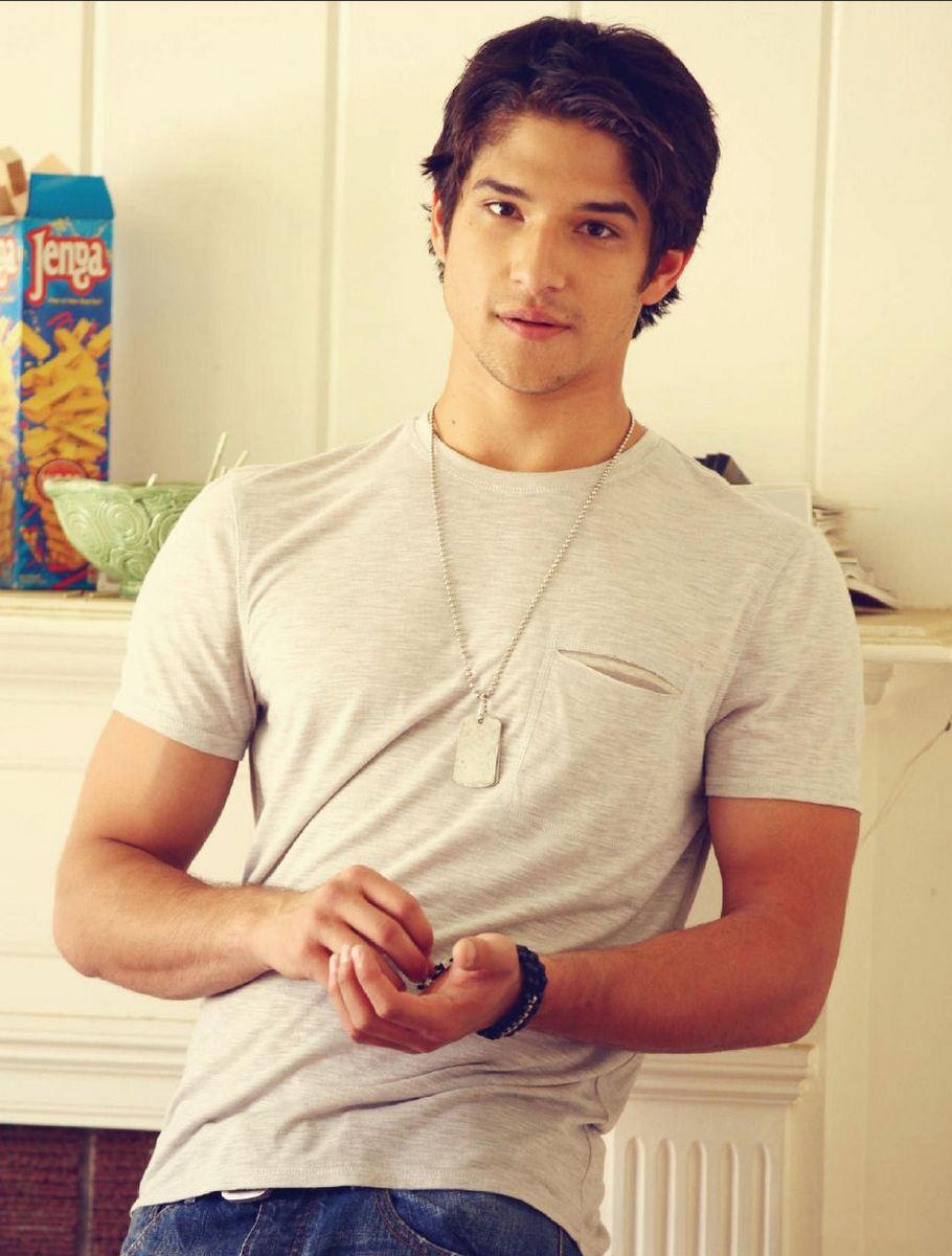 Tyler Posey wallpaper