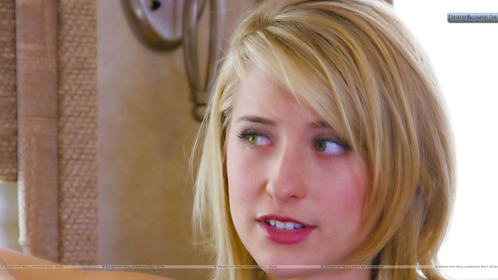 Allison Mack Wallpaper, Photo & Image in HD