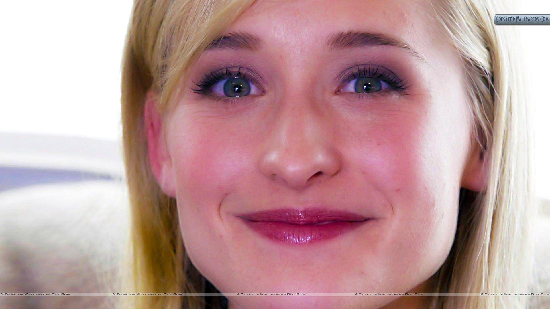 Allison Mack Wallpaper, Photo & Image in HD