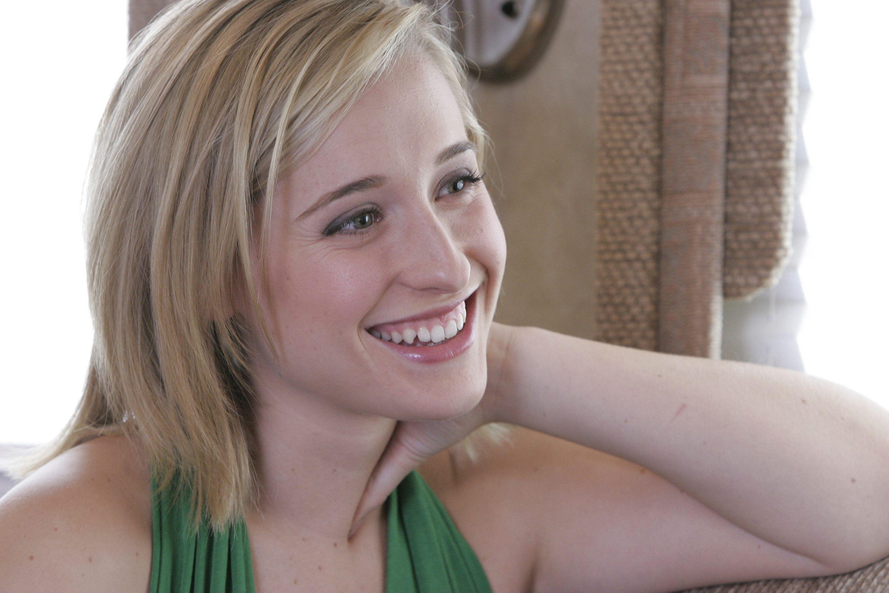 1280x960px 167.06 KB Allison Mack