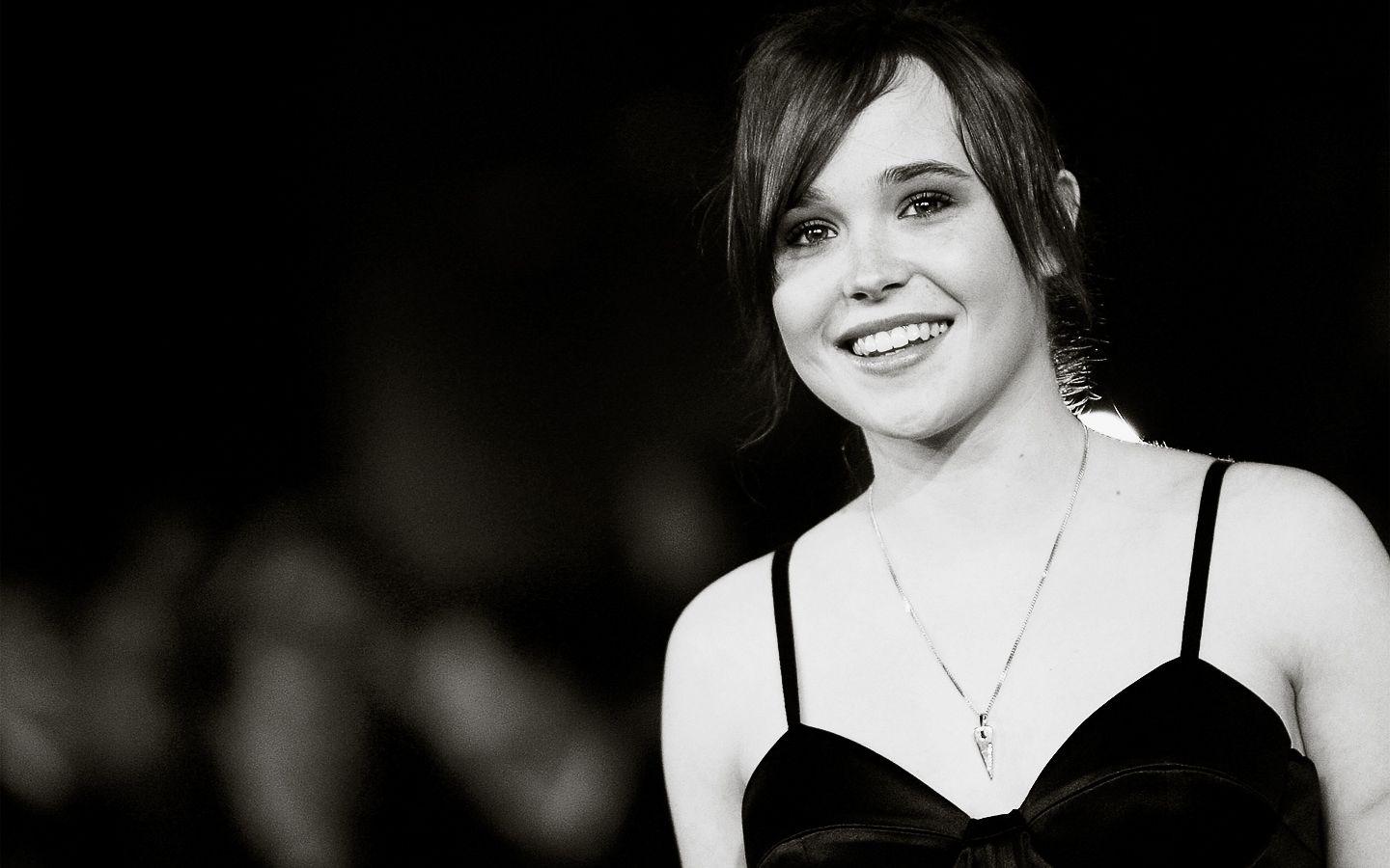 Ellen Page Pics Free Download