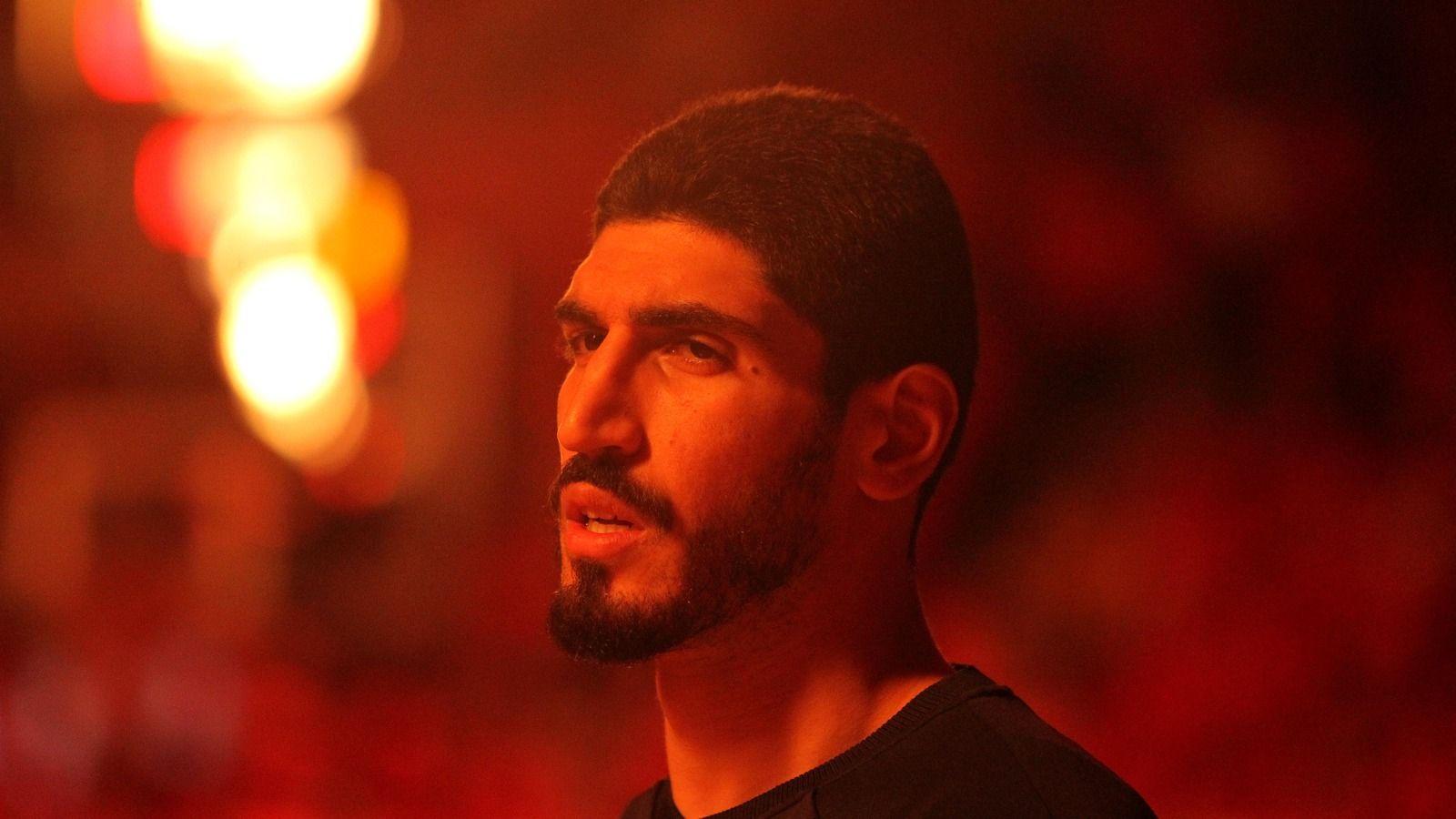 Enes Kanter hilariously responds to Rihanna dating rumors