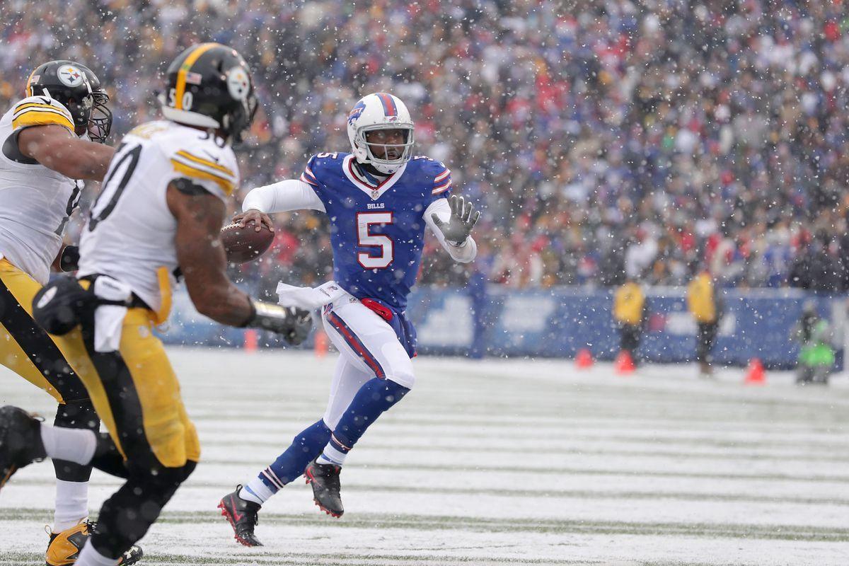 Tyrod Taylor won't get benched by the Bills this week, but it