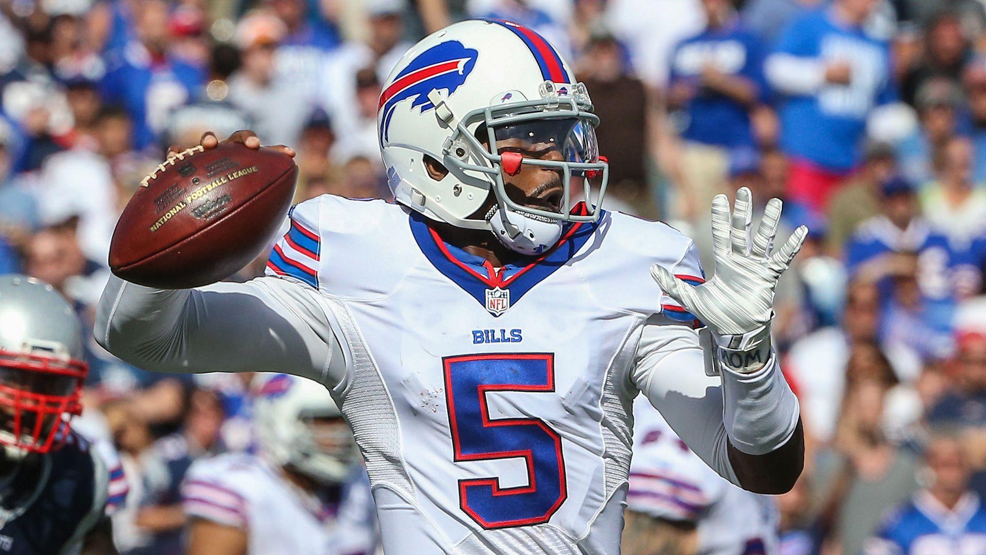 Bills bench QB Tyrod Taylor due to injury clause, report says