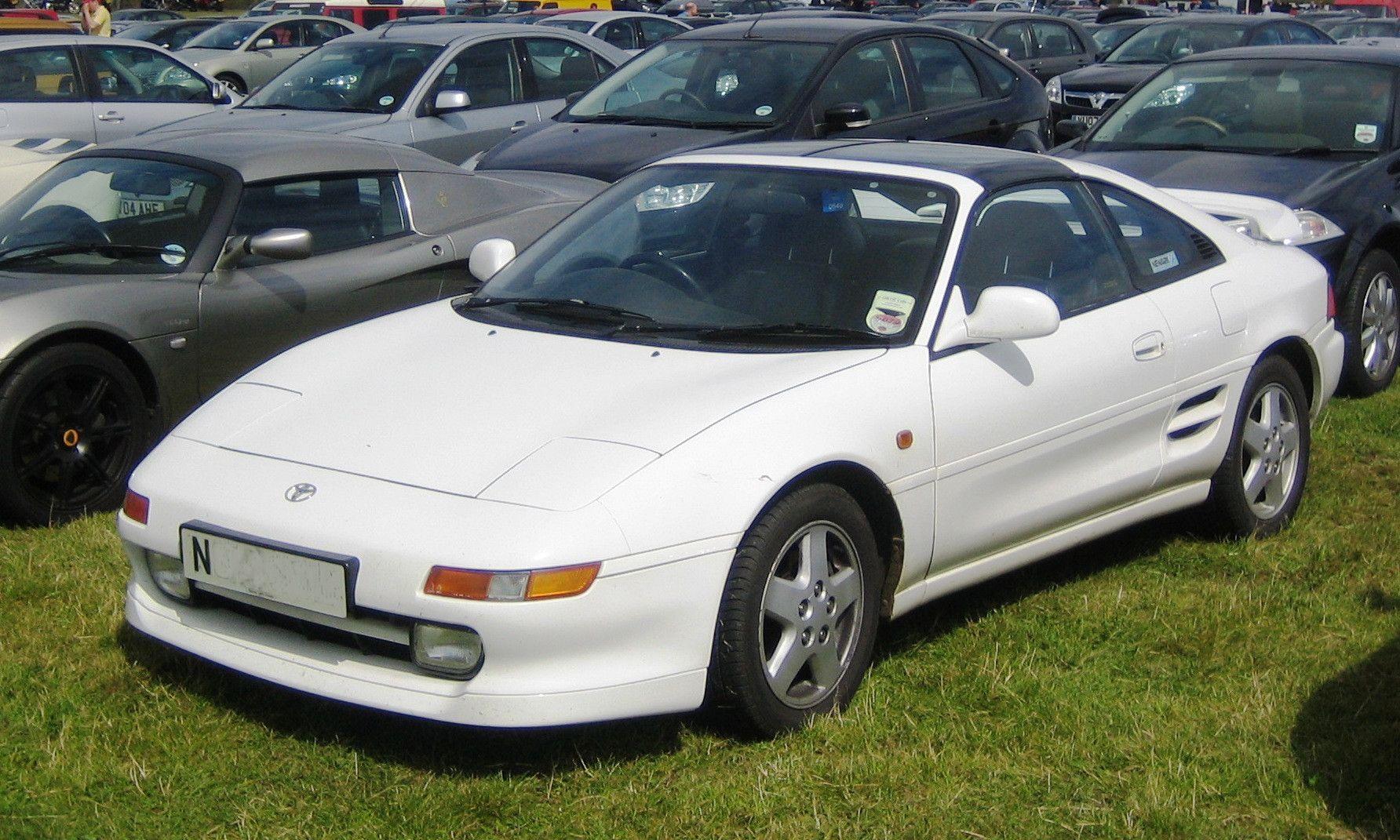 Toyota Mr2 Photo and Wallpaper