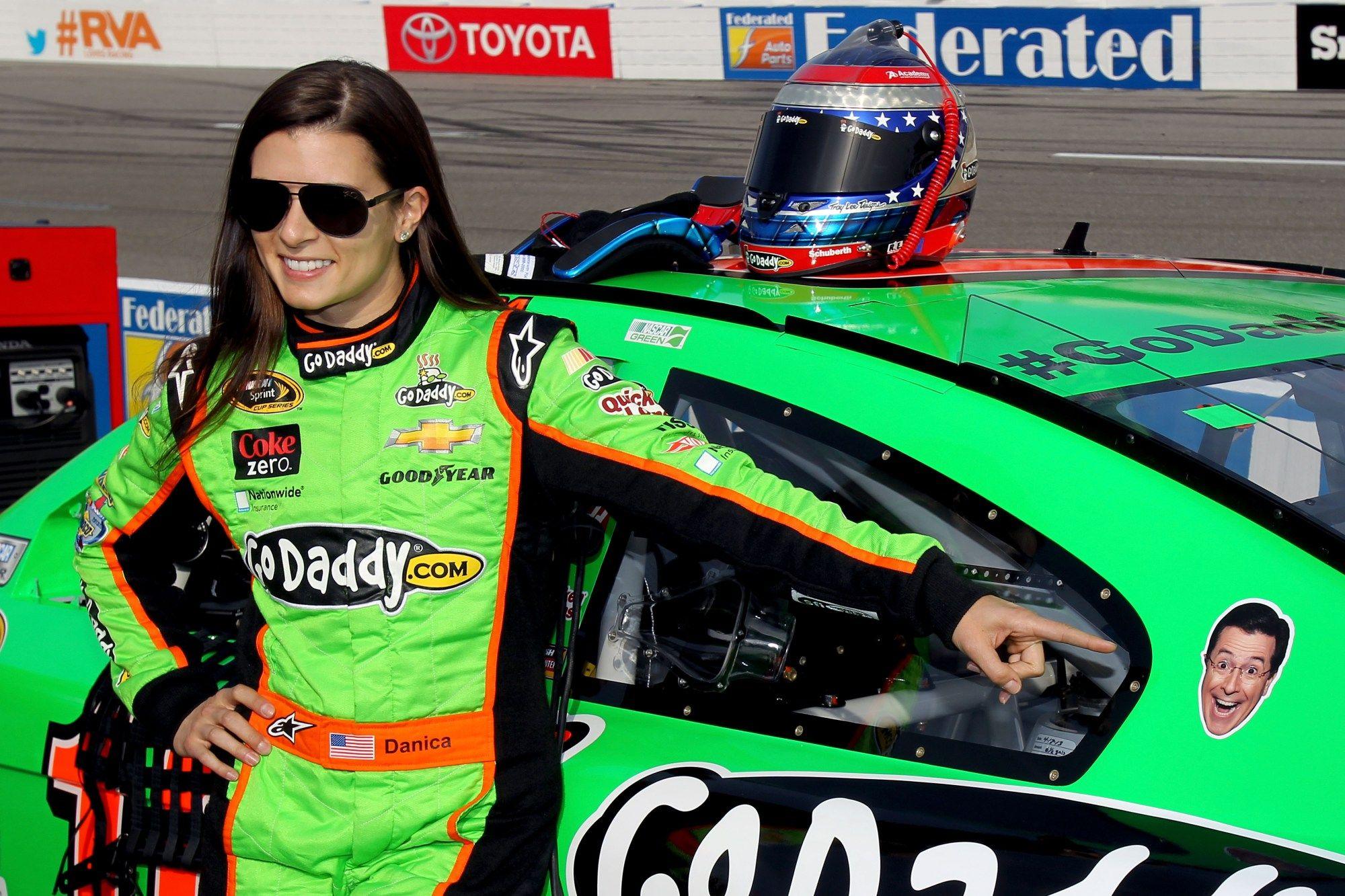 Danica Patrick Wallpaper, Live Danica Patrick Wallpaper, ZM136