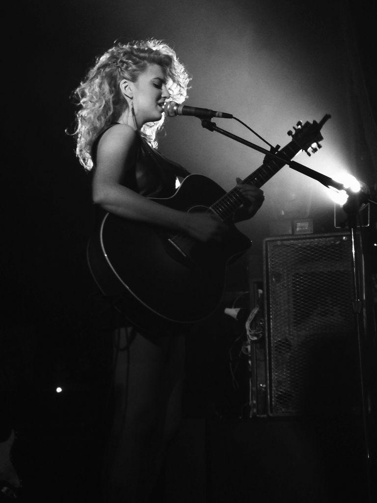 Tori Kelly. Toronto Concert 2013